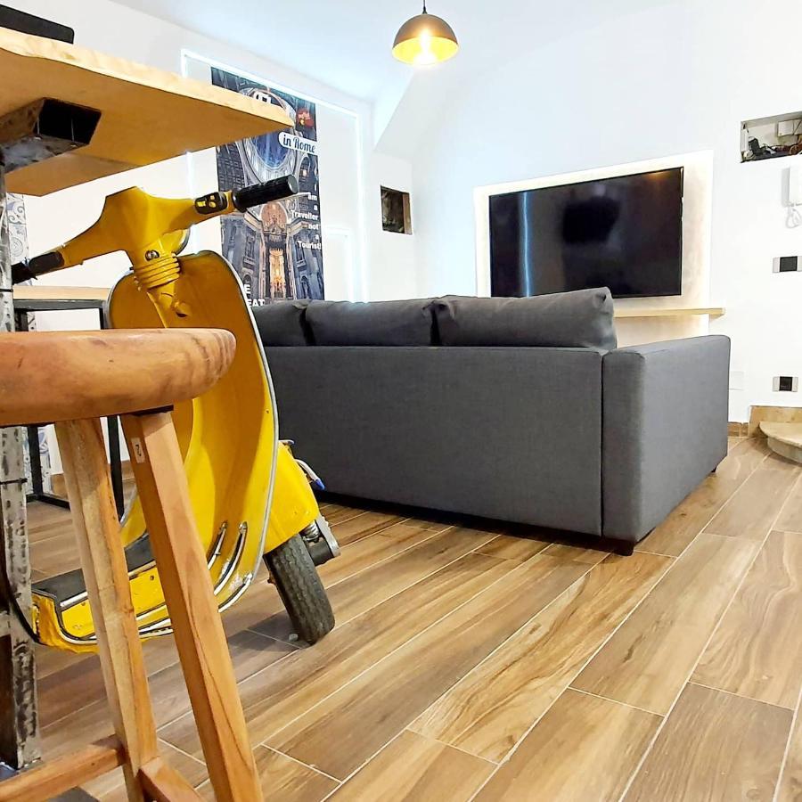 Cozy And Funny Apartment In Front Of Vatican Museums - Myflat In Рим Экстерьер фото