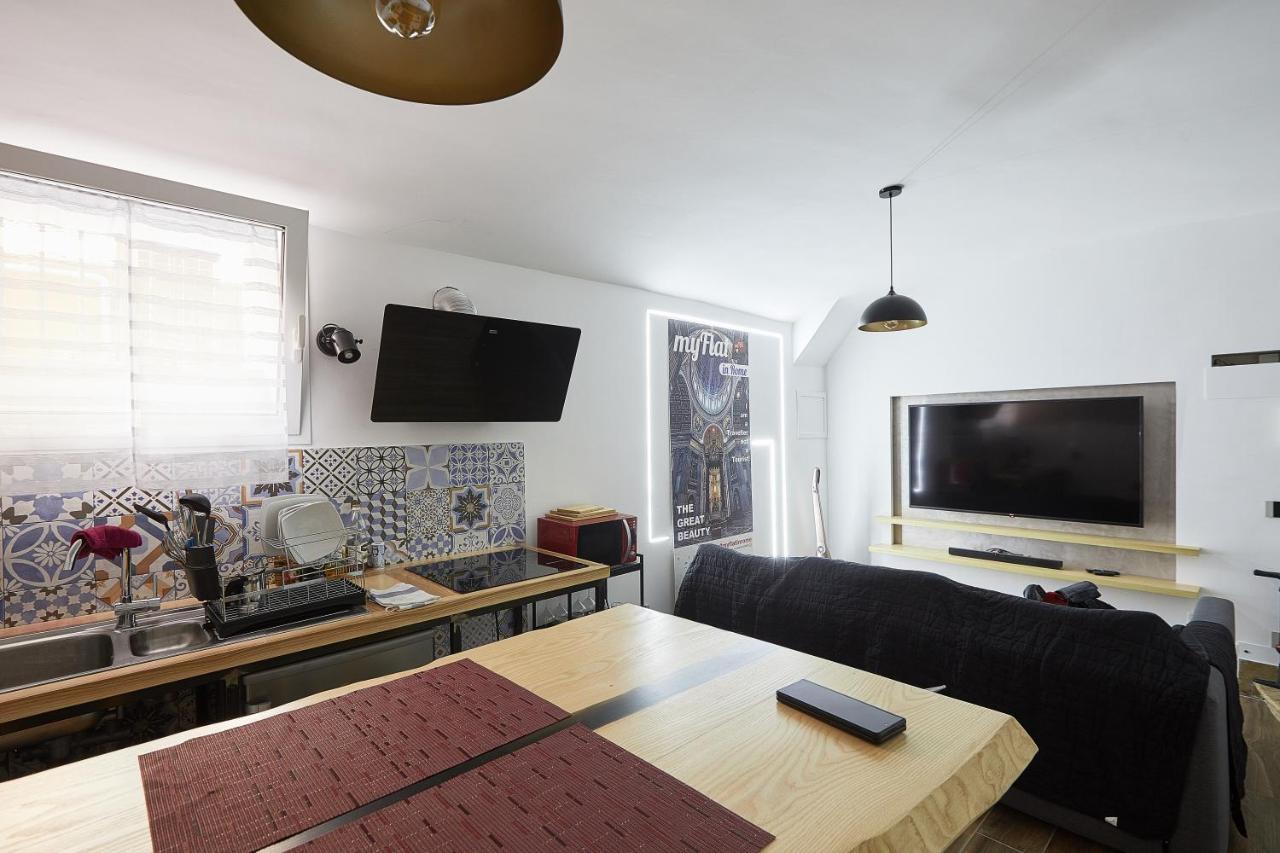 Cozy And Funny Apartment In Front Of Vatican Museums - Myflat In Рим Экстерьер фото