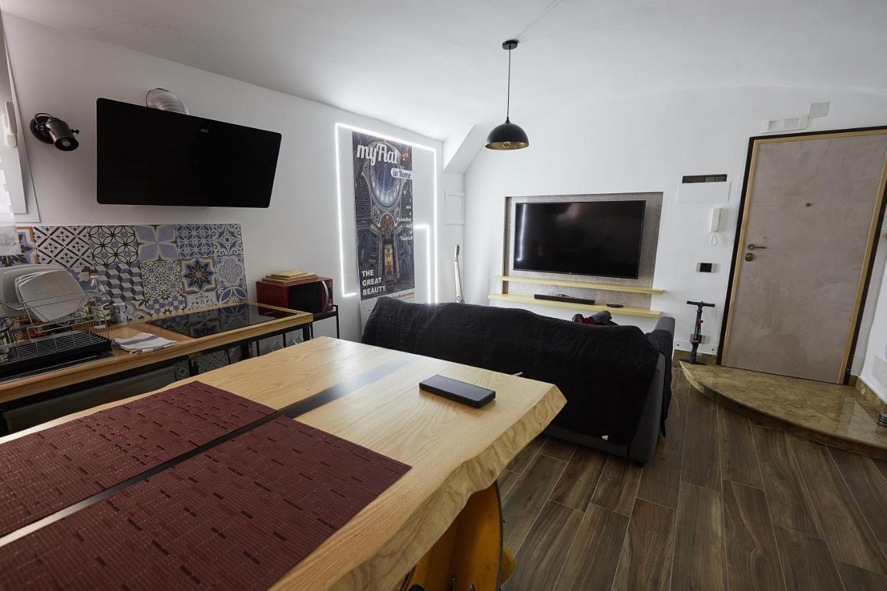 Cozy And Funny Apartment In Front Of Vatican Museums - Myflat In Рим Экстерьер фото
